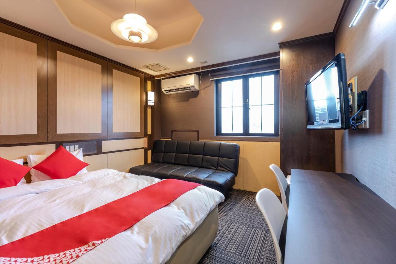 Oyo 44622 Stay Hotel Amagasaki Buitenkant foto